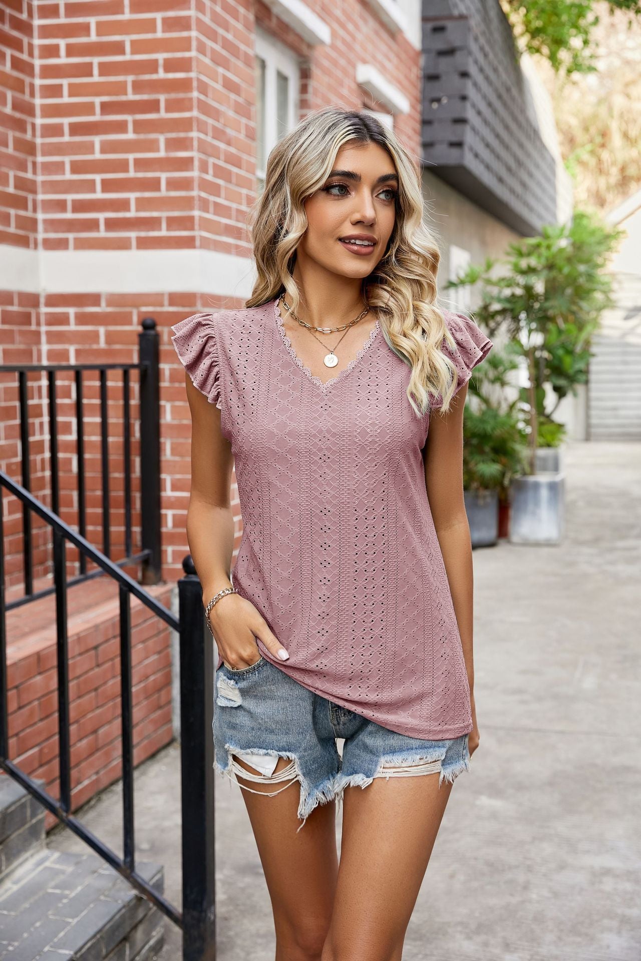 Breezy Charm – Hollow Knit V-Neck Casual Top