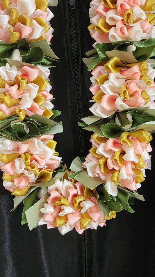 Forever Lei – Pink, White & Gold