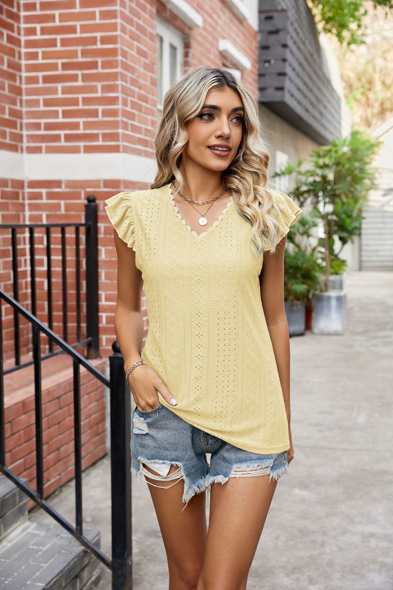 Breezy Charm – Hollow Knit V-Neck Casual Top