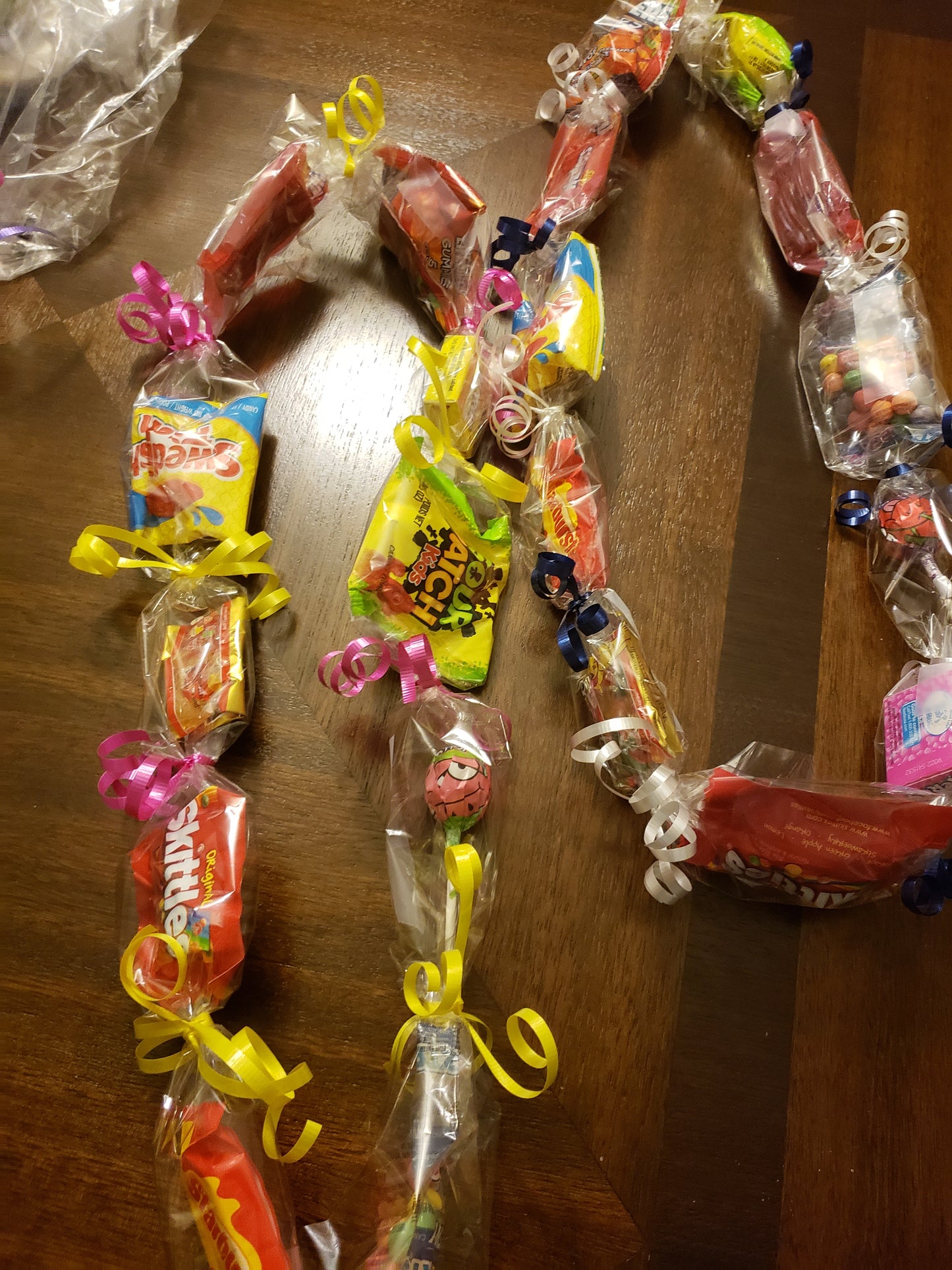 Colorful Celebration Candy Leis – No-Melt Sweets & Ribbon Options – Perfect for Graduations, Birthdays & Events